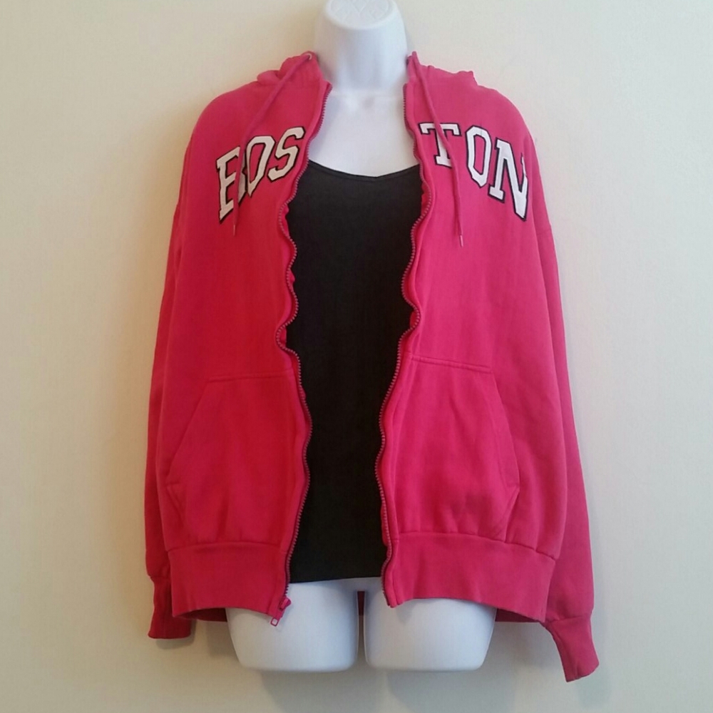 Boston pink sweater
